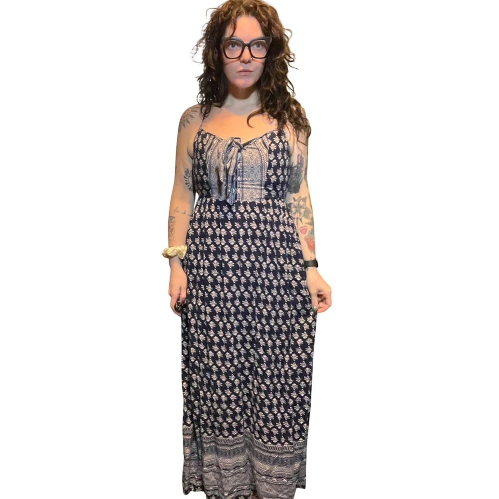 Band of Gypsies Navy Blue White Floral Maxi Dress Spaghetti Straps Tie Front S